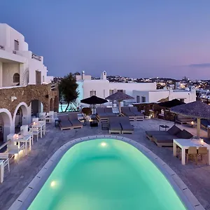 4* فندق Paolas τown Boutique