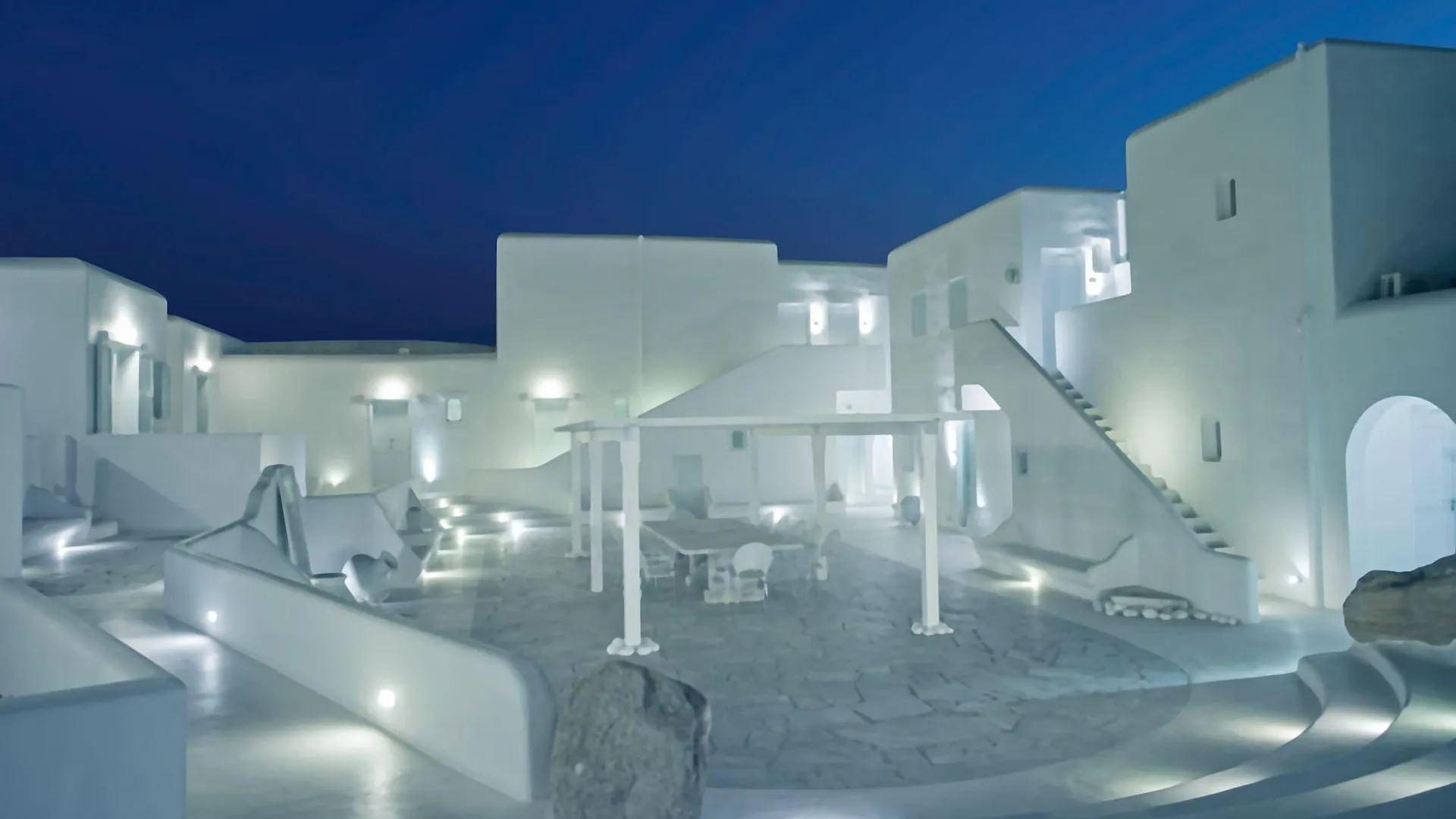 ****  فندق منتجع ميكونوس باي آند فيلاز Mykonos Town اليونان